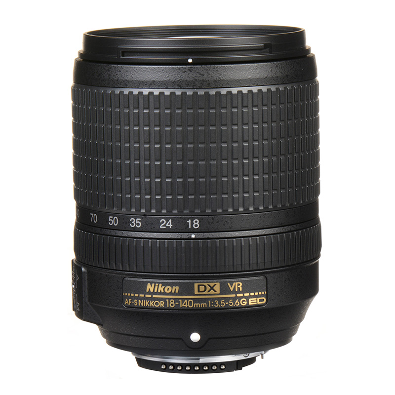 isocam-Nikon-18-140mm-f3.5-5.6G-ED-VR-Lense-1