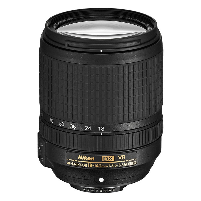 isocam-Nikon-18-140mm-f3.5-5.6G-ED-VR-Lense-3