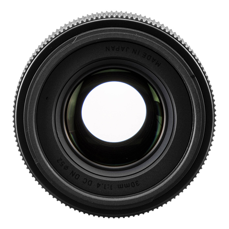 isocam-Sigma-30mm-f1.4-DC-DN-Lens-4