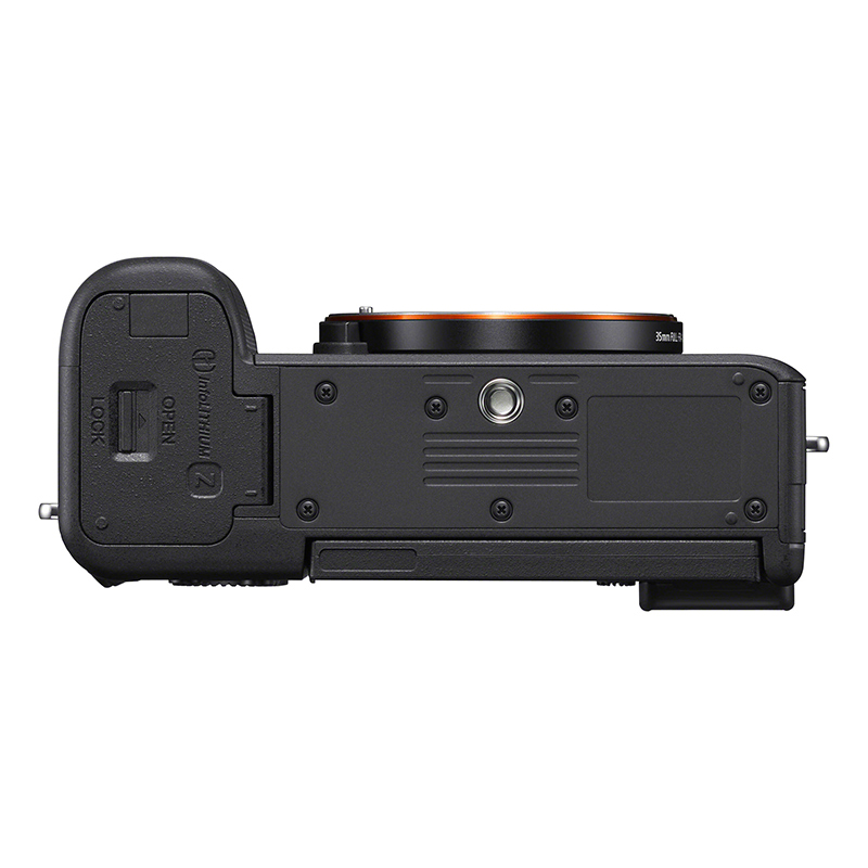 isocam-Sony-a7C-Mirrorless-Camera-2
