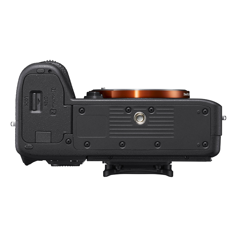 isocam-Sony-a7R-III-Mirrorless-Camera-4