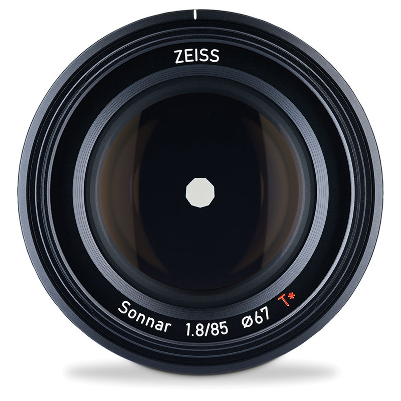 isocam-ZEISS-Batis-85-mm-f2-8