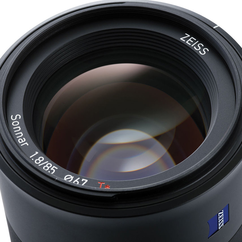 isocam-ZEISS-Batis-85-mm-f2-9