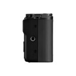 نمای کناری دوربین Canon EOS R50 V با لنز 14-30mm